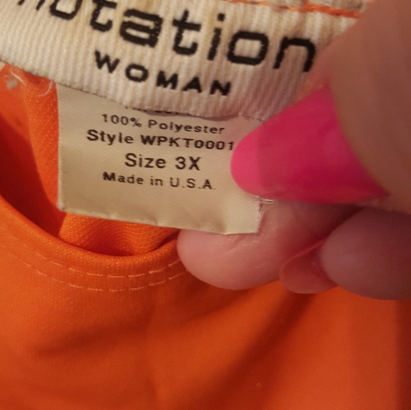 Top - Picture 2 of 3